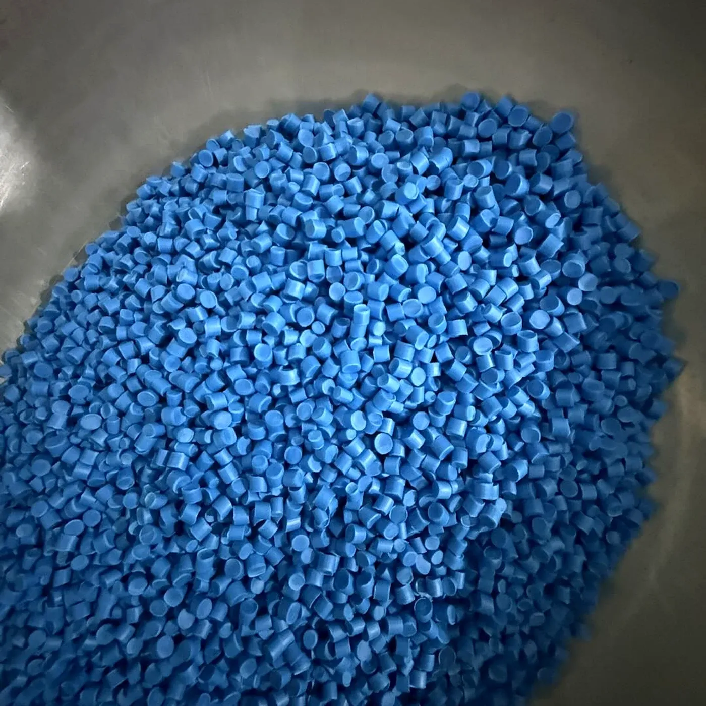 Cable compound pellets in multiple grades